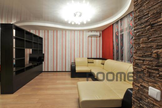 Marin Dom na Souznoy, 2, Yekaterinburg - apartment by the day