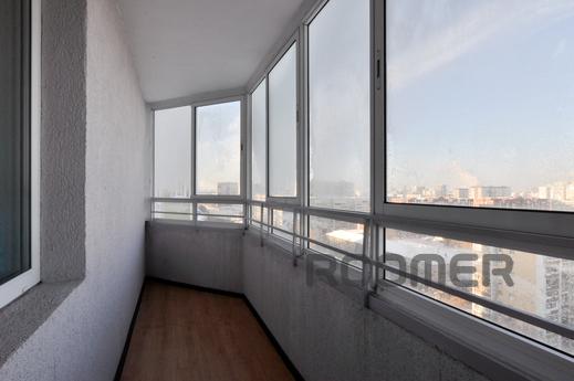 Marin Dom na Schorsa 103, Yekaterinburg - apartment by the day