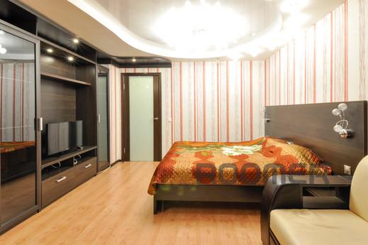 Marin Dom na Souznoy, 2, Yekaterinburg - apartment by the day