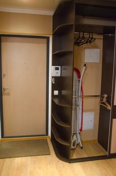Excellent apartment in 'Novin', Tyumen - apartment by the day