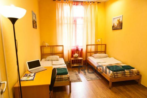 mini-hotel 400r, Krasnoyarsk - apartment by the day