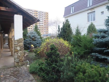 Guest beautiful house for rent, Krasnodar - apartment by the day