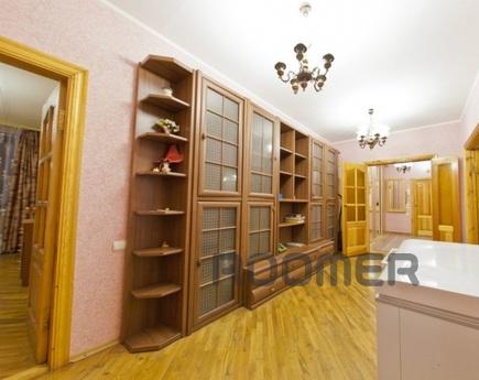 4-комнатная квартира в центре Казани, Казань - квартира посуточно