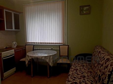 Clean Modern apartment!, Novosibirsk - apartment by the day