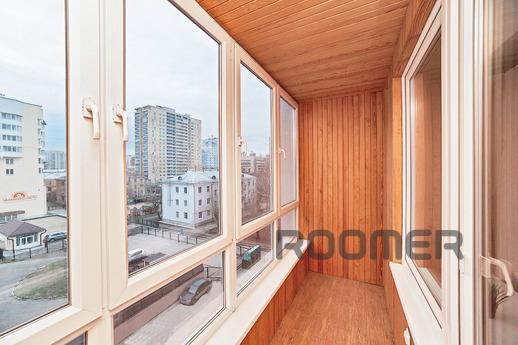 modern studio apartment at Shchors Str, Yekaterinburg - apartment by the day