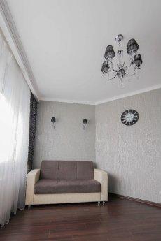 Northern Lights 2 bedroom, Astana - apartment by the day