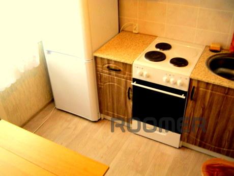 Metro Marx, Wi-Fi, excellent condition, Novosibirsk - apartment by the day