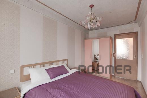 Three-room apartment in Victory Park, Saint Petersburg - apartment by the day