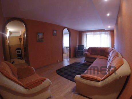 2-room apartment on Sorge, Ufa - apartment by the day