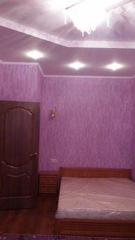 Apartment building, Odessa - apartment by the day