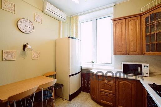Двух комнатная квартира в центре, Ростов-на-Дону - квартира посуточно