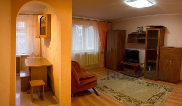 Comfortable apartment in the heart!, Kaliningrad - apartment by the day