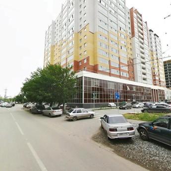 Clean and cozy apartment in the center, Tyumen - apartment by the day