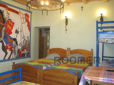 3 rooms in a private home, air conditioner, refrigerator, TV