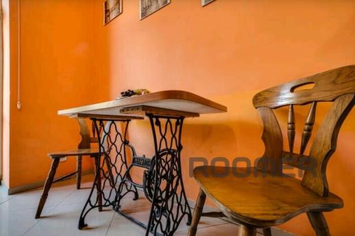 comfortable and spacious apartment, Lviv - apartment by the day