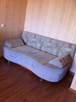 Rent 2 room apartment in the city center for hours at night,