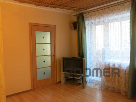 Offered, hours, days, weeks,, Novosibirsk - apartment by the day