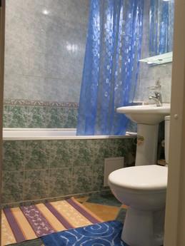 Offered, hours, days, weeks,, Novosibirsk - apartment by the day