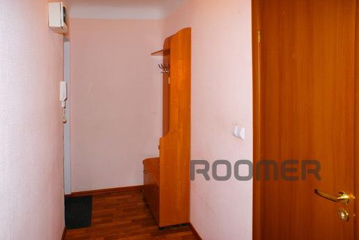 Offered, hours, days, weeks, Novosibirsk - apartment by the day