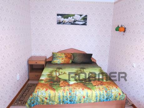 2 bedroom apartment for rent, Novosibirsk - apartment by the day