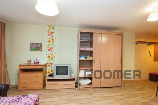 1 bedroom apartment for rent, Novosibirsk - apartment by the day