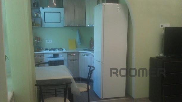 Rent my 2-room apartment, Chernomorsk (Illichivsk) - apartment by the day