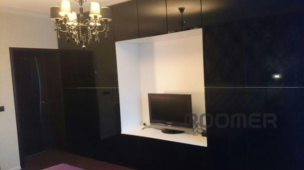2 bedroom apartment for rent, Tyumen - apartment by the day