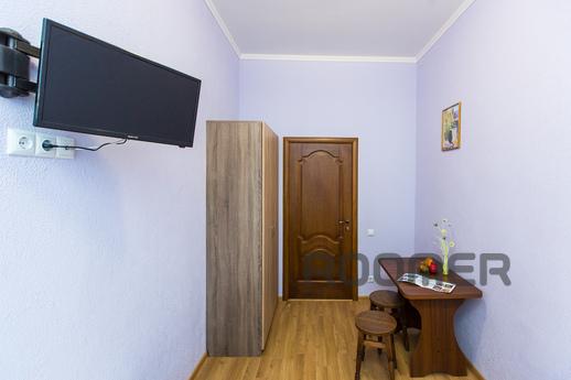 Modern 2BR Apartment in Central Lviv, Lviv - apartment by the day