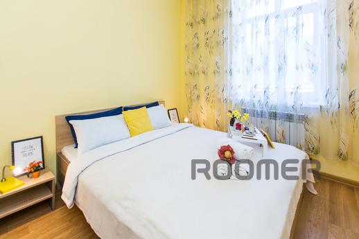Modern 2BR Apartment in Central Lviv, Lviv - apartment by the day