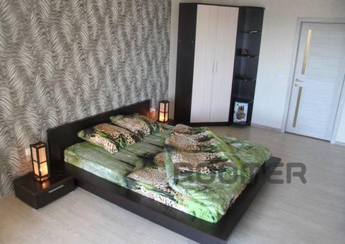 One bedroom apartment near the subway, Yekaterinburg - apartment by the day