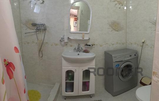 house in the center of Yevpatoria, Yevpatoriya - apartment by the day