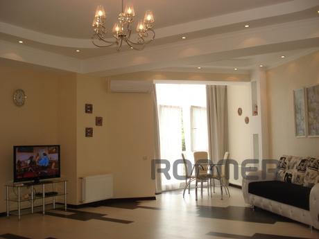 Rent Apartment in the new house Yalta, Yalta - apartment by the day