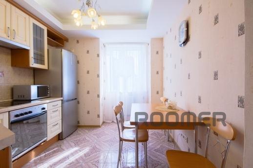 2 bedroom apartment for rent, Tyumen - apartment by the day