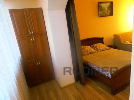 CENTRE. LUXERY HOUSE. MASTER, Truskavets - apartment by the day