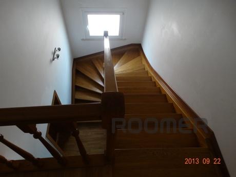 House in Italian style, 6 rooms, Sudak - apartment by the day
