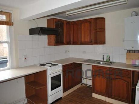 Fully furnished apartment, very convenient location! There i
