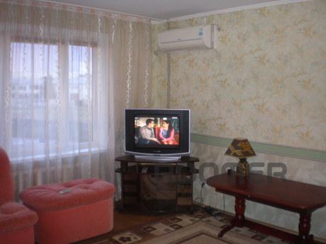 Apartment for rent with a sea view, Sevastopol - apartment by the day