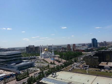 3 bedroom apartment in Northern Lights, Astana - apartment by the day