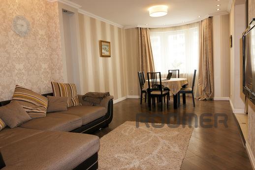 Cozy and clean apartment, newly renovated. Great location, 1