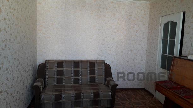 I will rent my 2-roomed clean apartment by the sea, 5 minute
