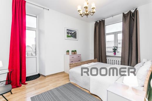 Daily Smolenskaya Sq. 13/21, Moscow - apartment by the day
