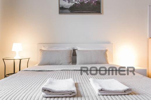 Daily Smolenskaya Sq. 13/21, Moscow - apartment by the day