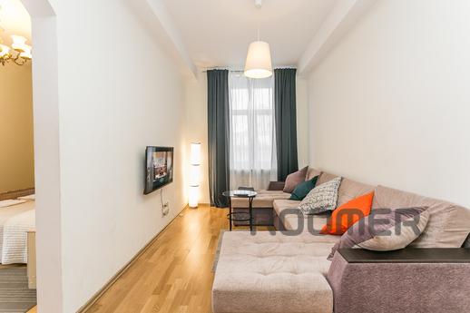 Daily Smolenskaya Sq. 13/21, Moscow - apartment by the day