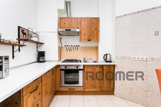 Daily Smolenskaya Sq. 13/21, Moscow - apartment by the day
