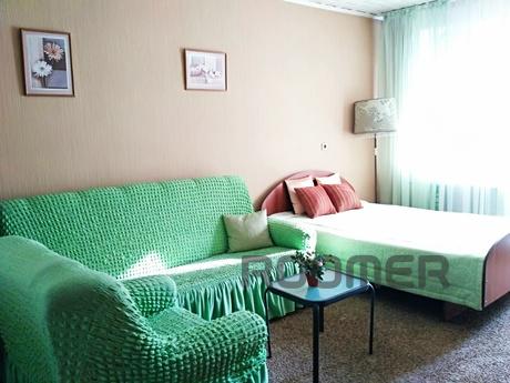 All nearby! Air conditioning, hot water, Tyumen - apartment by the day