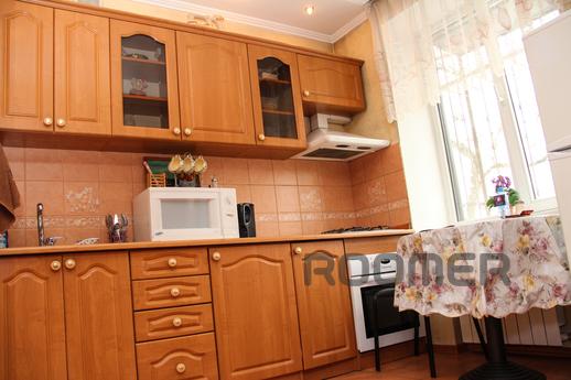 Stunning apartment in the center!, Almaty - apartment by the day