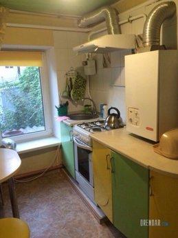 cozy 2 bedroom apartment, Odessa - apartment by the day
