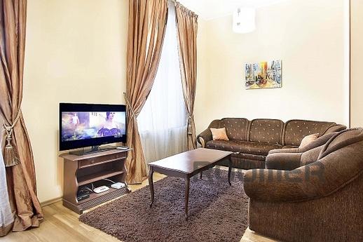 Rent apartment, proprietress, Yekaterinburg - apartment by the day