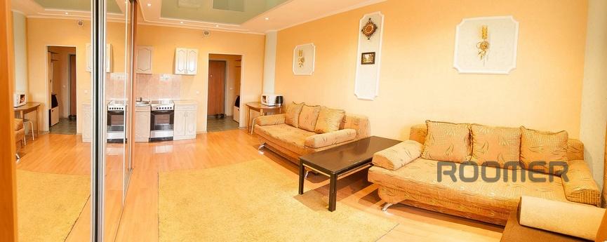One-room studio in the center, Tyumen - apartment by the day