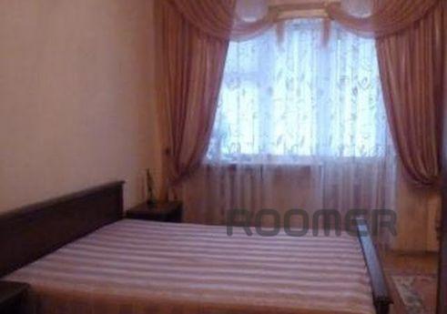 OWN 2 bedroom repair 6 guests, Chernomorsk (Illichivsk) - apartment by the day